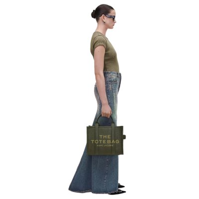 THE LEATHER MEDIUM TOTE BAG